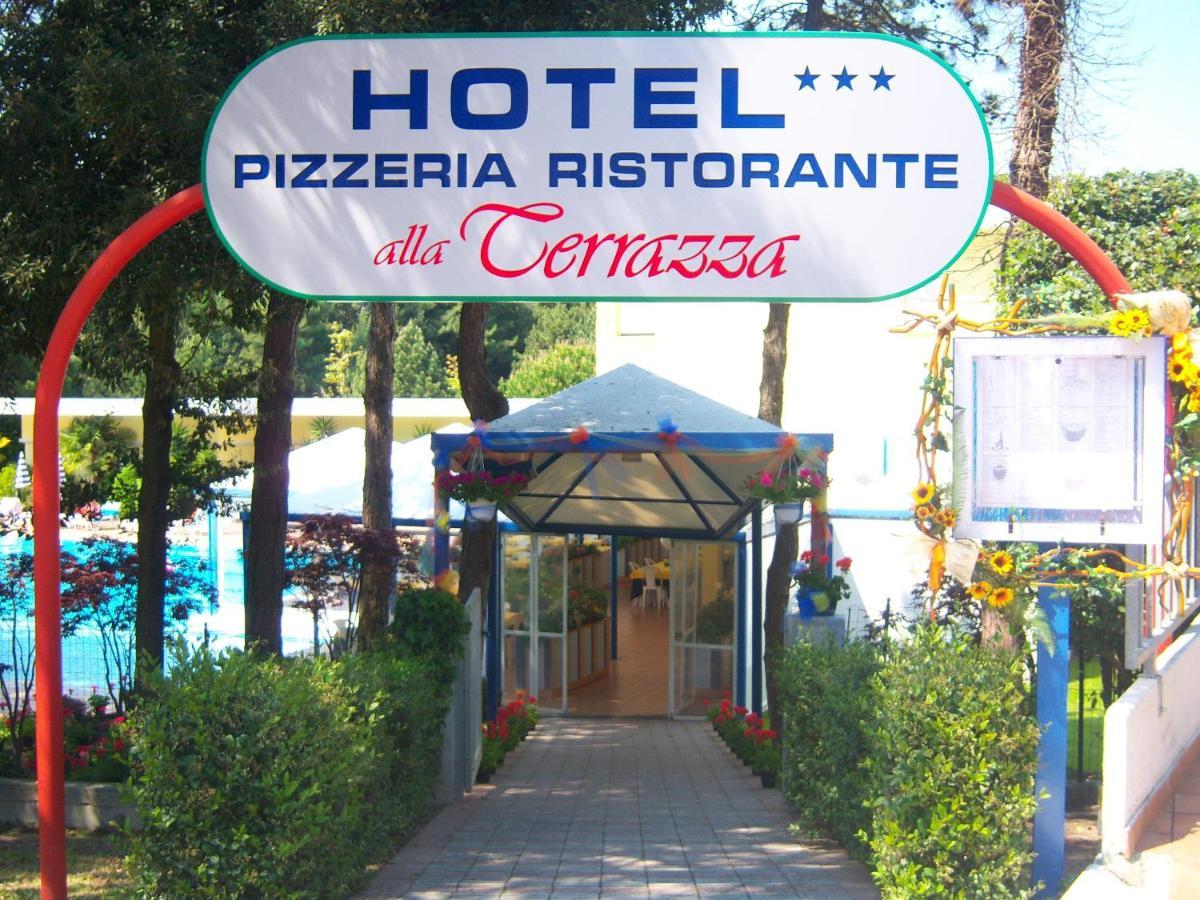 Hotel Alla Terrazza Bibione Exterior foto