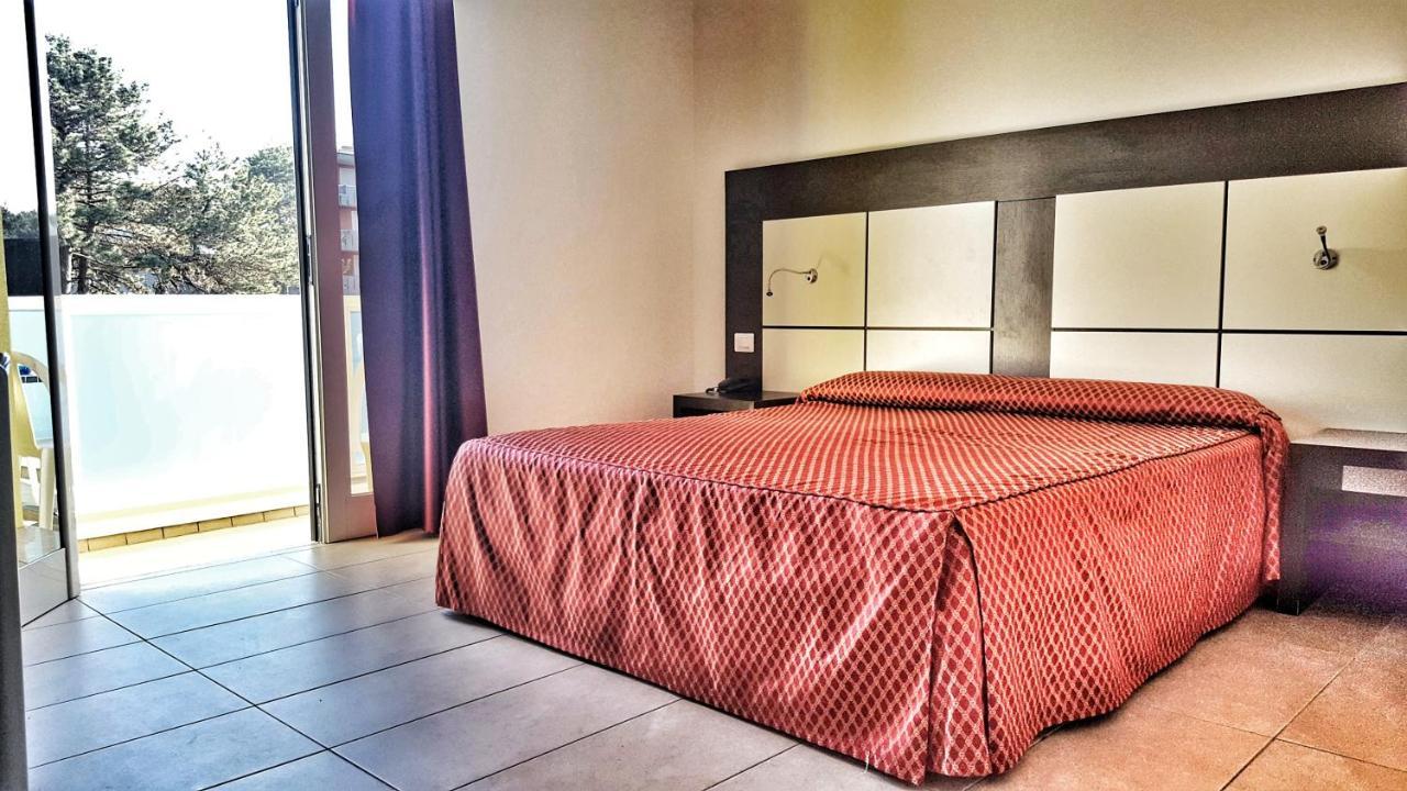 Hotel Alla Terrazza Bibione Exterior foto