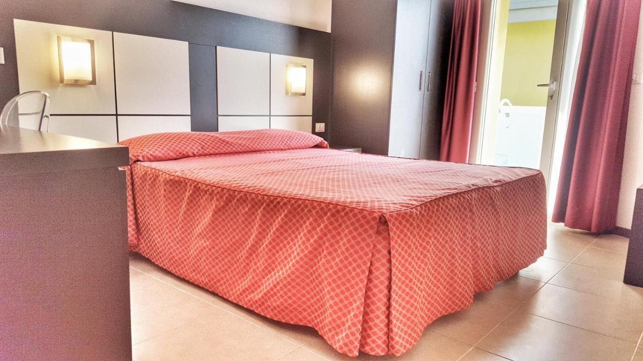 Hotel Alla Terrazza Bibione Exterior foto